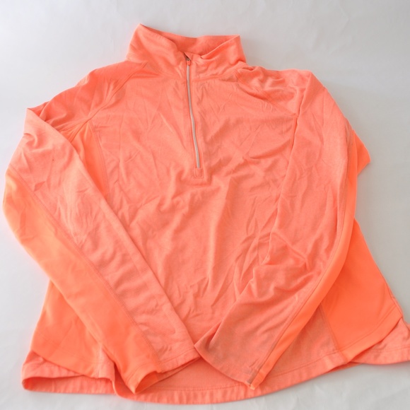 fitted half zip pullover jacket